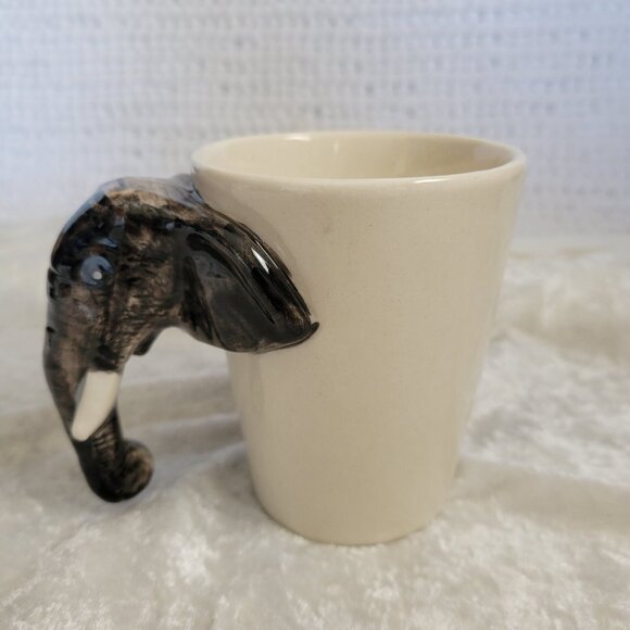 3D Elephant Mug Ivory Trunk Handle Coffee Tea Mug Cup UNIQUE Made Thailand EUC - Picture 5 of 7